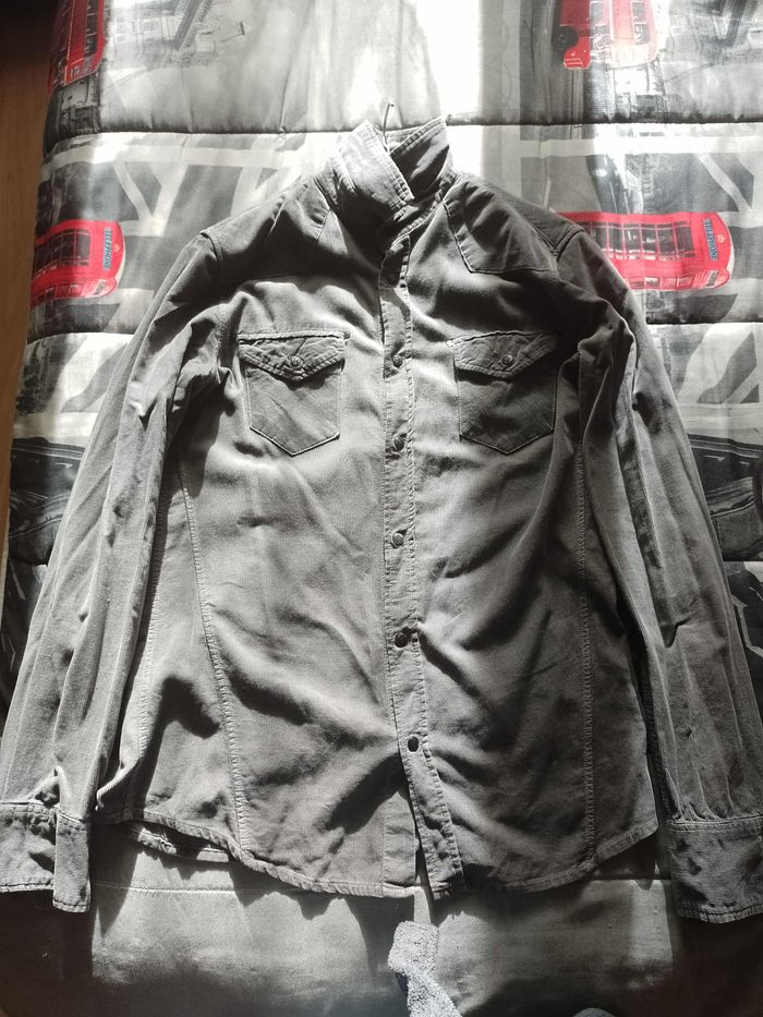 chemise grise côtelé - photo numéro 2