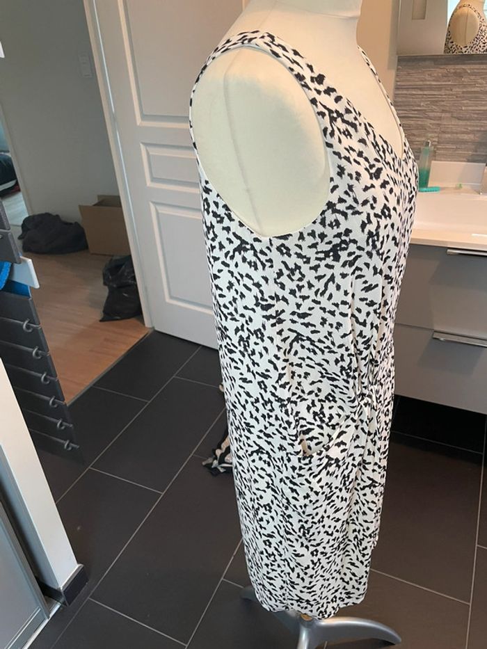 Robe sans manches - photo numéro 3