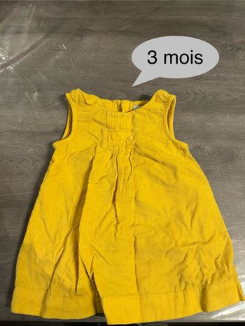 Robe bébé
