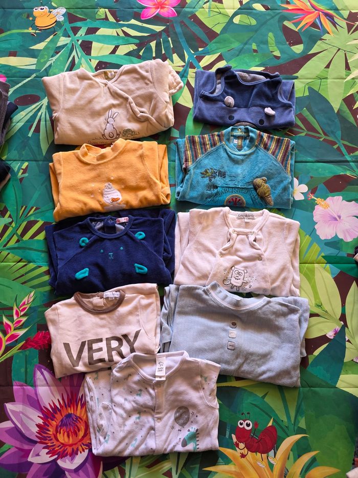 Lot revendeur  103 vêtements garçon 6 mois - photo numéro 8
