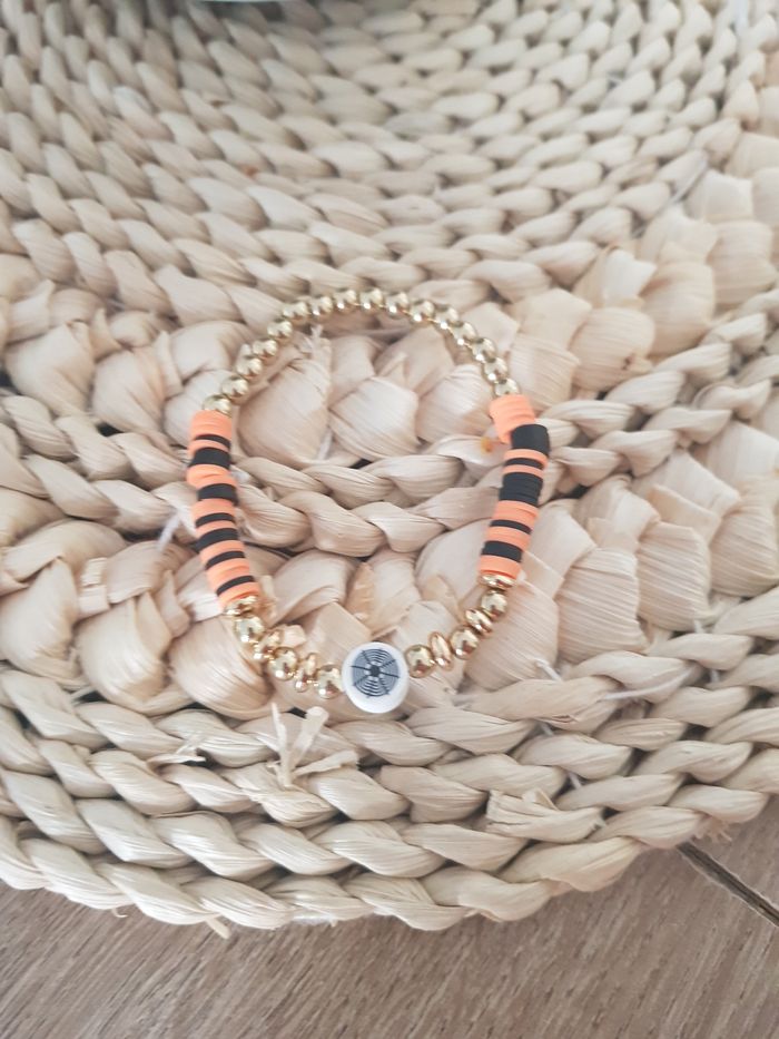 Lot de 6 bracelets halloween neuf - photo numéro 3