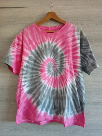 Tee-shirt Tie and Dye