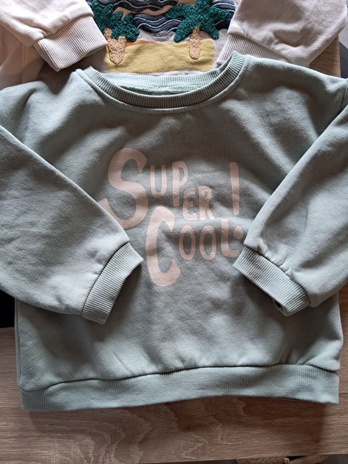 Lot 9 pulls 18 mois - photo numéro 7