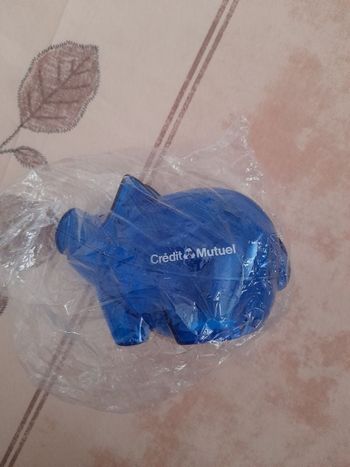 Tirelire cochon bleue