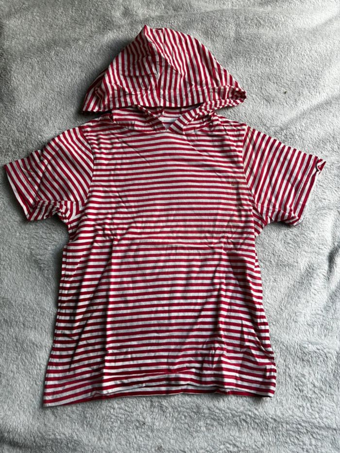 T-shirt à capuche 8 ans Super U