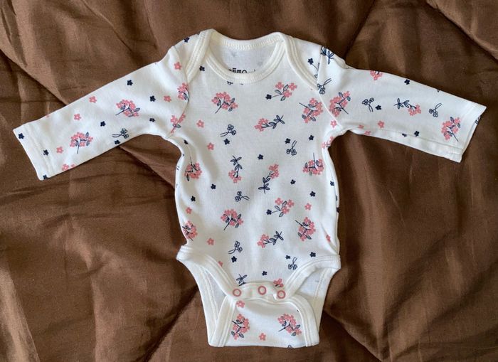 Lot de 3 Bodies GEMO - photo numéro 2