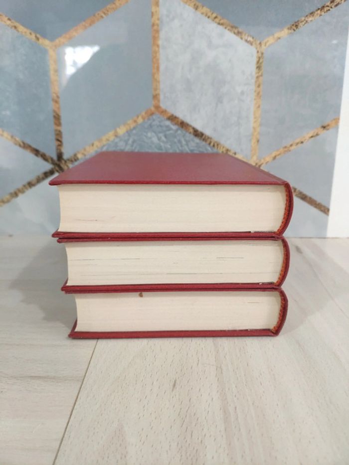 Lot 3 livres Oss 117 Jean Bruce ici trahison travail sans filet n'est pas mort s'en occupe - photo numéro 5