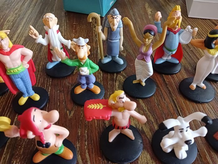 Lot de figurines ASTÉRIX - photo numéro 4
