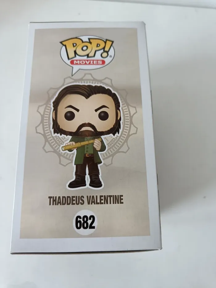 Funko Pop! Movies: Mortal Engines - Thaddeus Valentine 682 - photo numéro 4