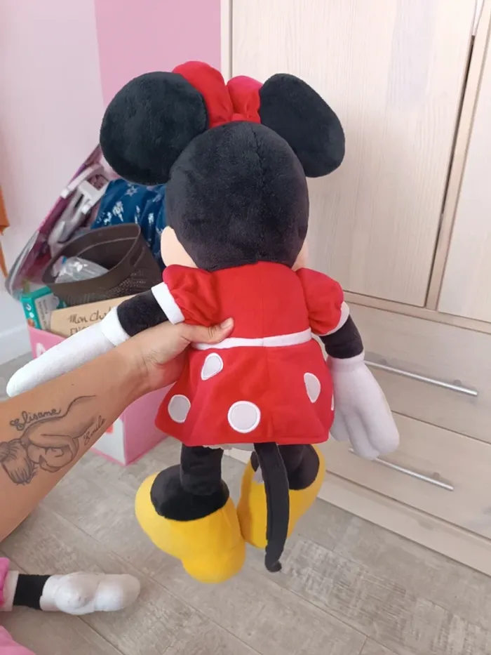 Grande Peluche Minnie Disney authentique - photo numéro 3
