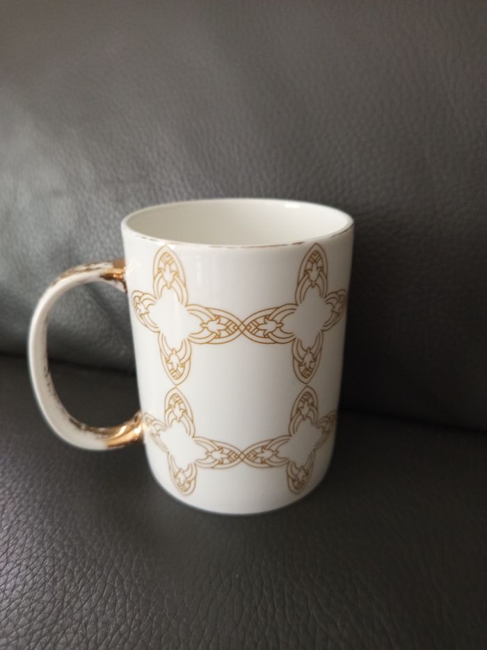 Mug peint à la main