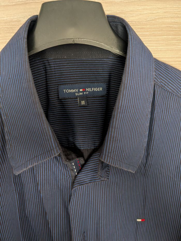 Chemise homme Tommy Hilfiger, taille M, Stretch, très bon état - photo numéro 2