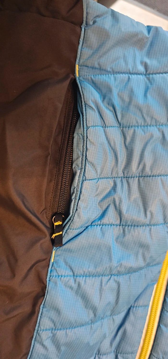 Doudoune garçon wed'ze de chez decatlon taille 10 ans - photo numéro 2