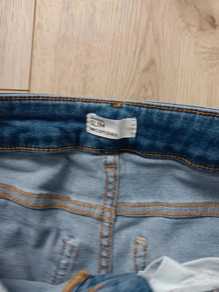 Jean slim camaïeu femme taille 34 en très bon état - photo numéro 2