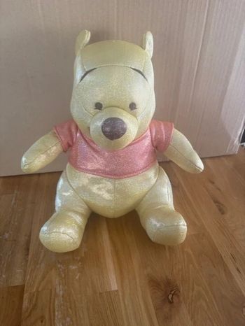 peluche sonore disney 100 ans winnie l'ourson