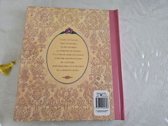 Livre la poupée  de maison enchantée - photo numéro 8