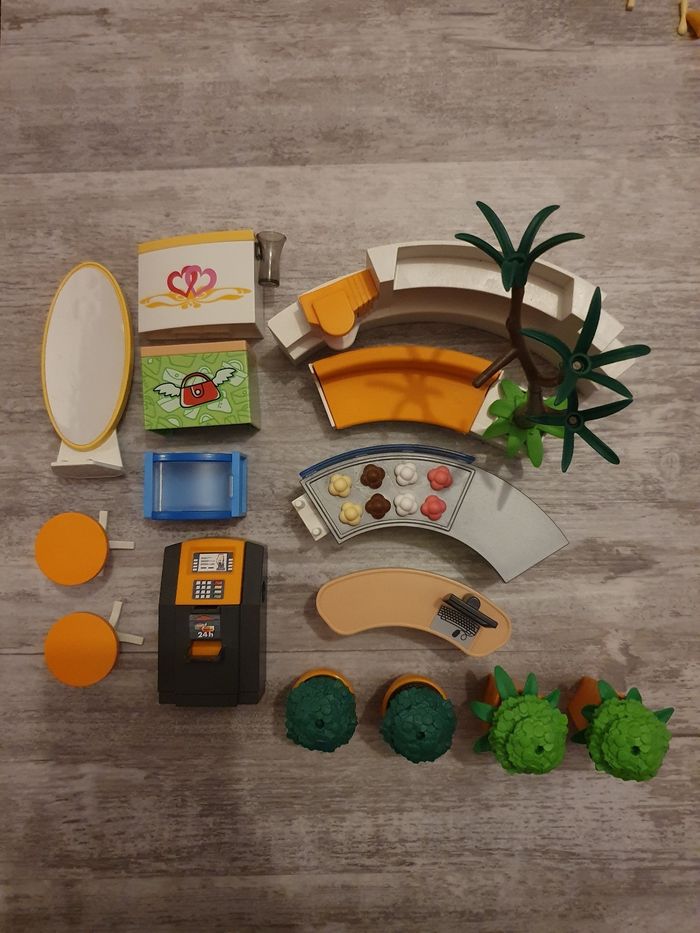 Grand magasin aménagé Playmobil - 5485 - photo numéro 8