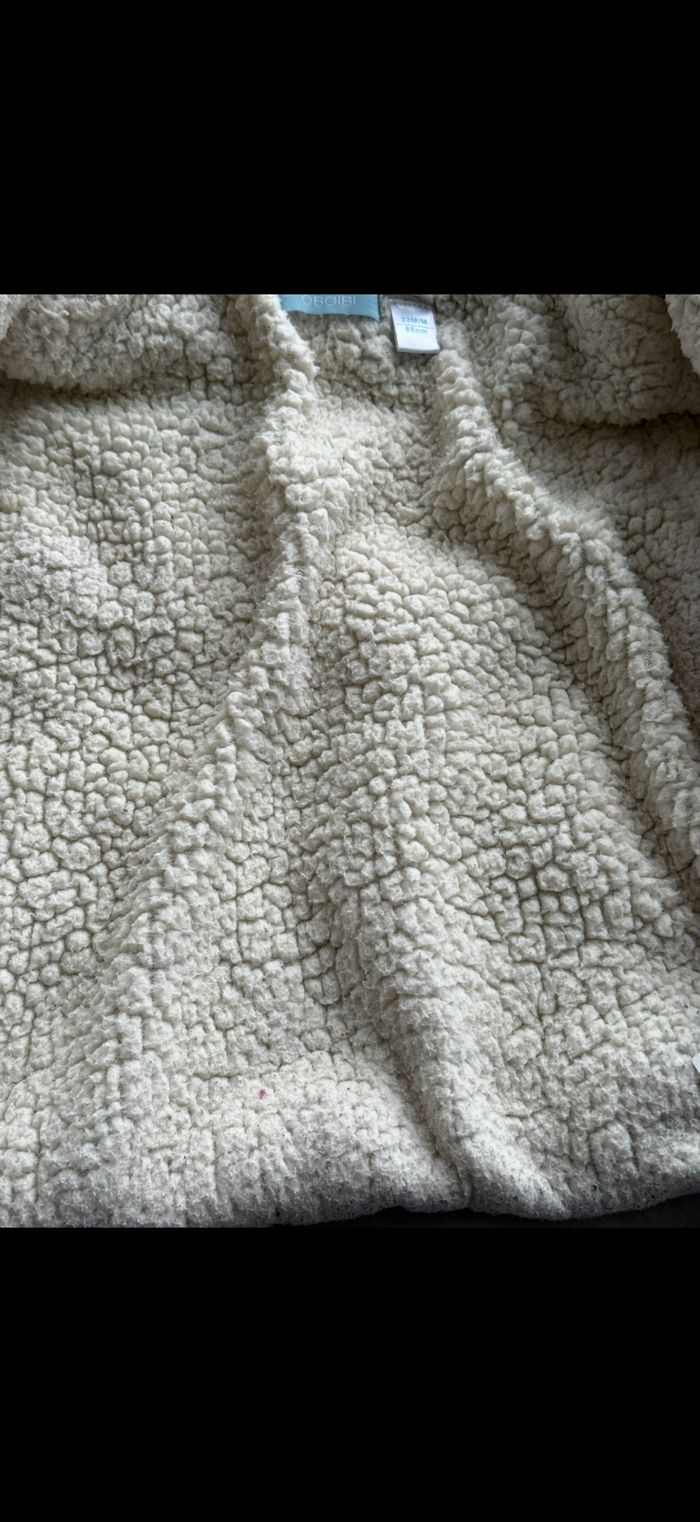 Manteau avec capuche fourré hiver chaud Taille 24 mois - photo numéro 8