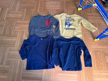 Lot 4 t-shirt manches longues