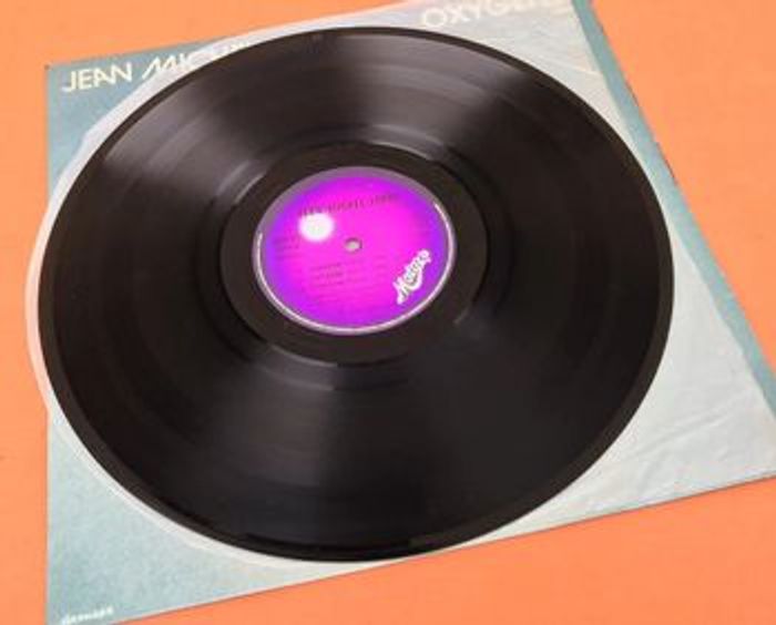 Vinyle 33 tours  Jean Michel Jarre Oxygène  (1977) Les Disques Motors  2933 207 - photo numéro 4