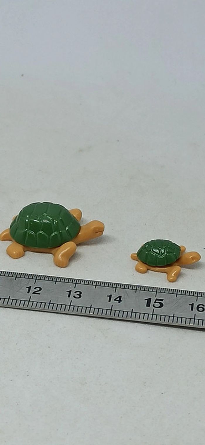 Tortue verte et marron avec bébé playmobil - photo numéro 2