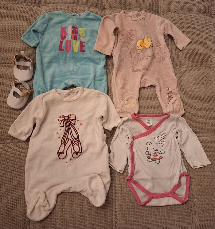 Lot 1 mois fille - 15 vêtements - photo numéro 6