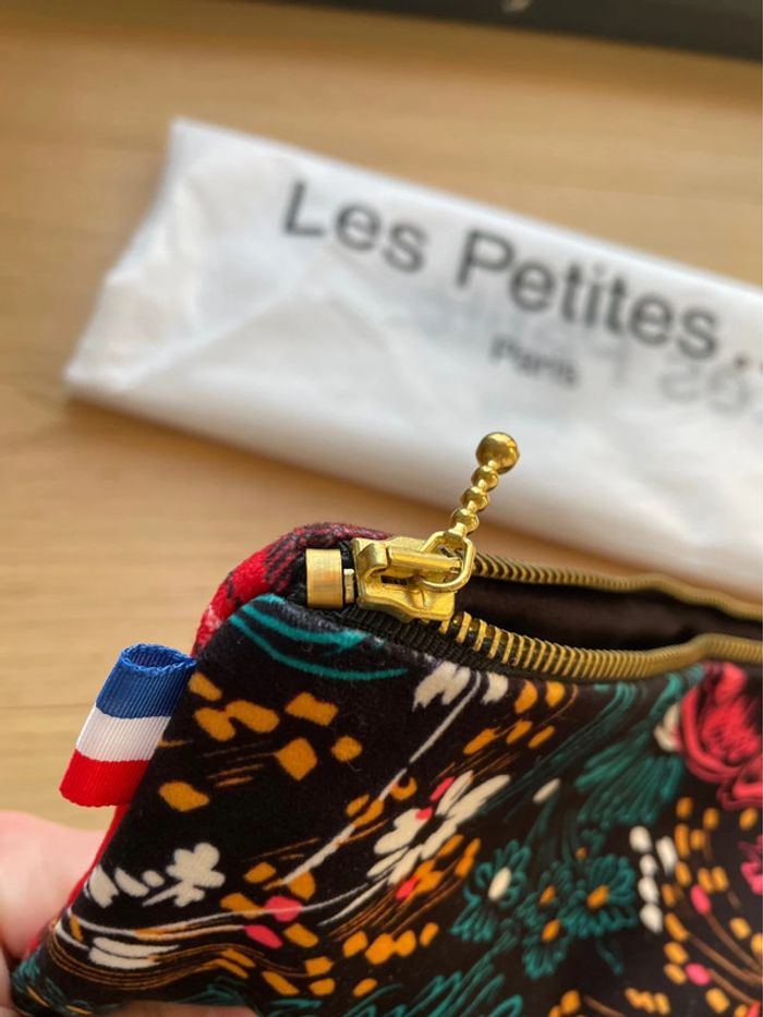 Pochette Les petites - photo numéro 4