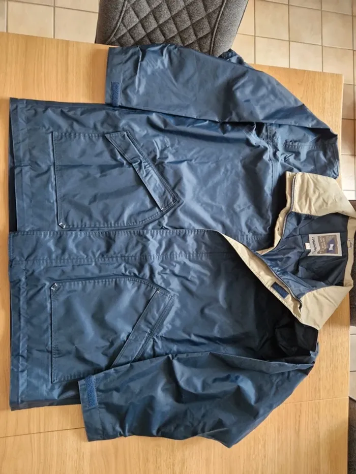 Coupe vent bleu marine - photo numéro 3