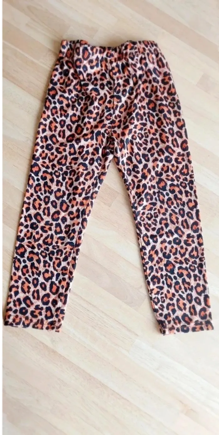 Legging leopard T 3 ans