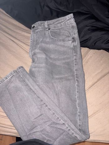 Jean mom 