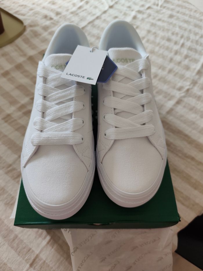 Baskets Lacoste - photo numéro 2