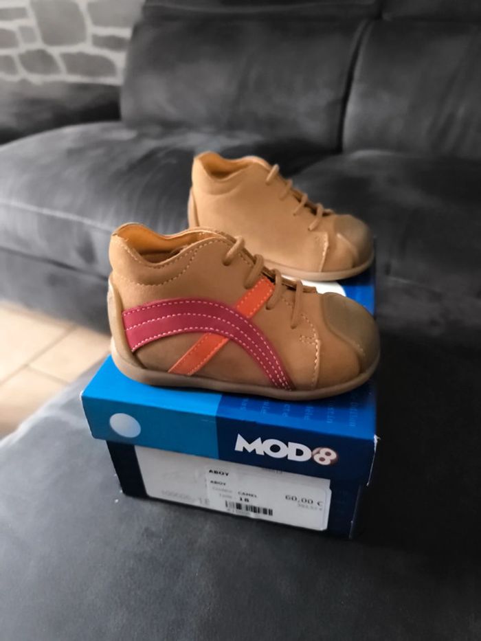 Chaussures cuir Camel neuves - photo numéro 2