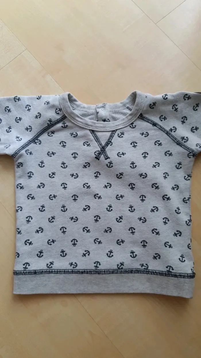 Sweat petit bateau