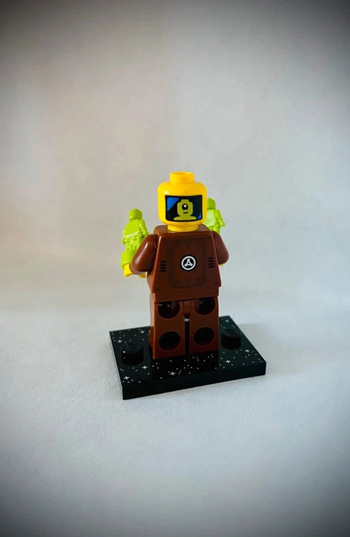 Minifigurine LEGO Série 26 (71046) N°2 Imposteur - Neuf - photo numéro 3
