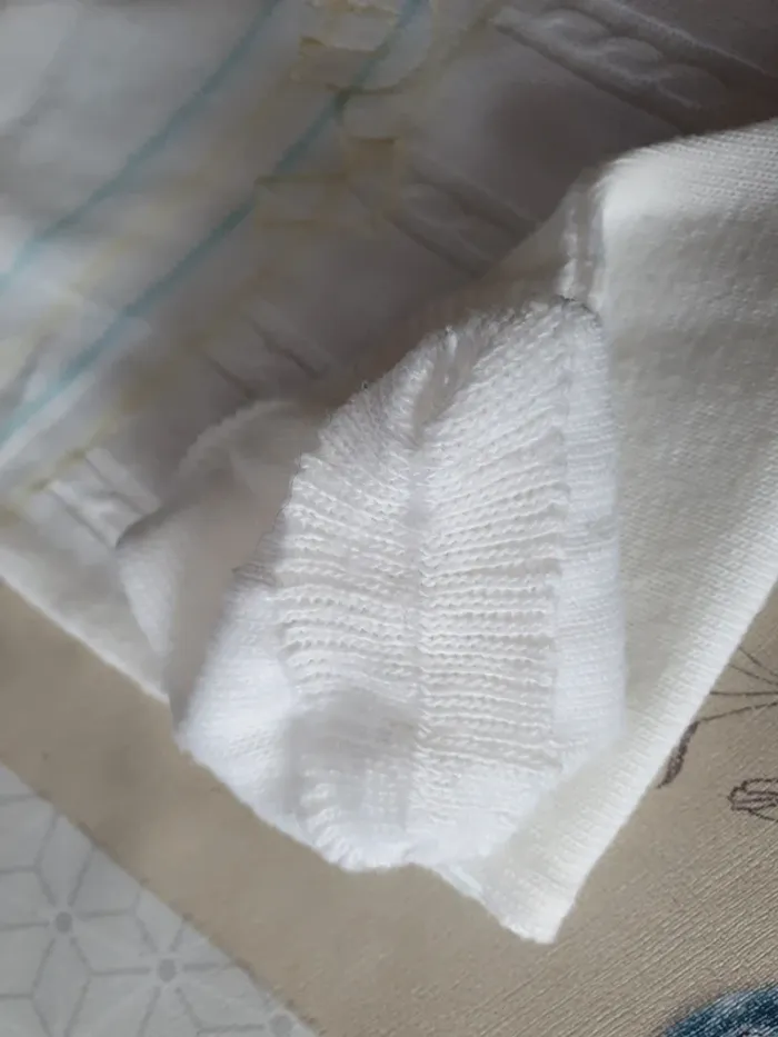 Pyjama 6 mois blanc. - photo numéro 4