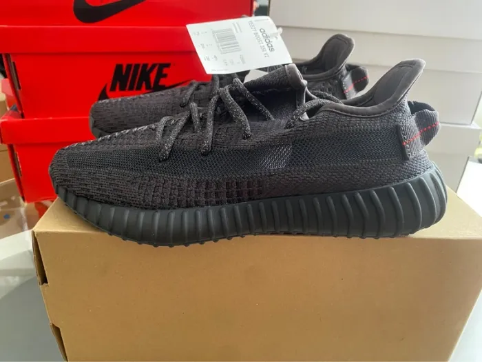 Adidas Yeezy boost 350 v2 black - photo numéro 6
