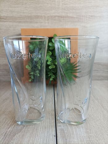 Lot 2 verres Fuzetea