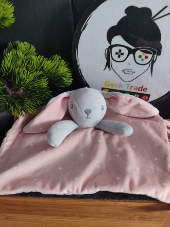 doudou plat lapin Simba toys Gris blanc rose étoiles Attache Tetine DD002278