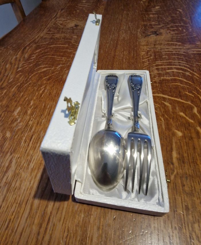 Couverts en Métal Argenté dans leur Coffet d'origine, Neufs jamais utilisés - photo numéro 5