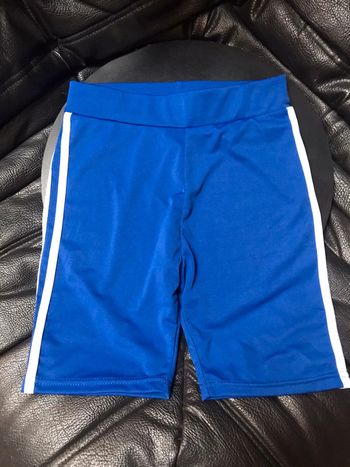 Short bleu rayures blanches taille sm