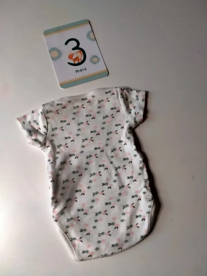 Lot de 3 bodies bébé Taille 3 mois Kiabi - photo numéro 12