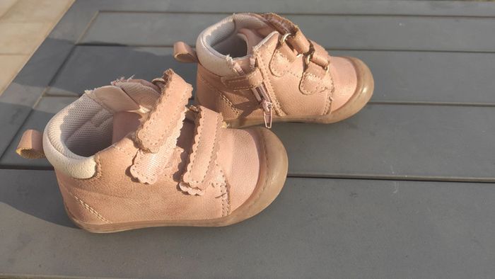 Chaussures bébé fille pointure 19 - photo numéro 5