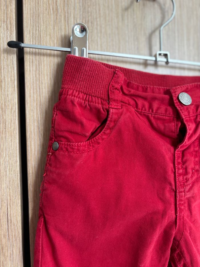 Pantalon rouge - photo numéro 2