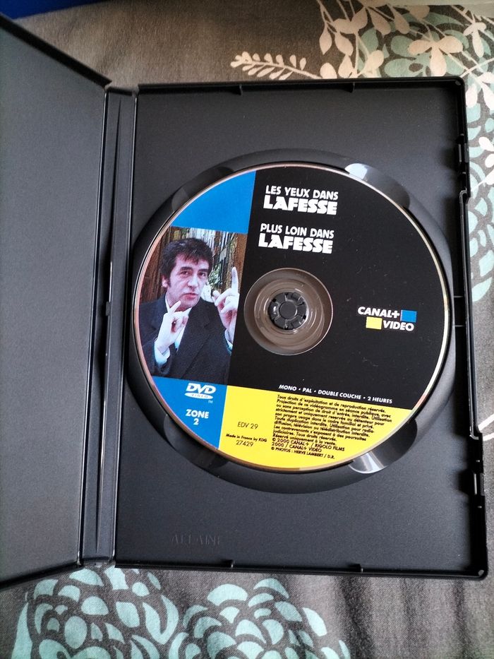 Plus loin dans lafesse - photo numéro 3
