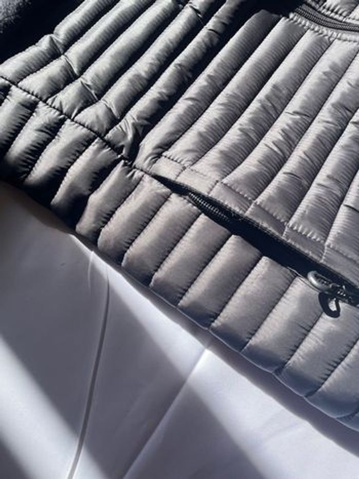 Veste Stone Island - photo numéro 2