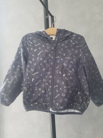 Imperméable kway in extenso