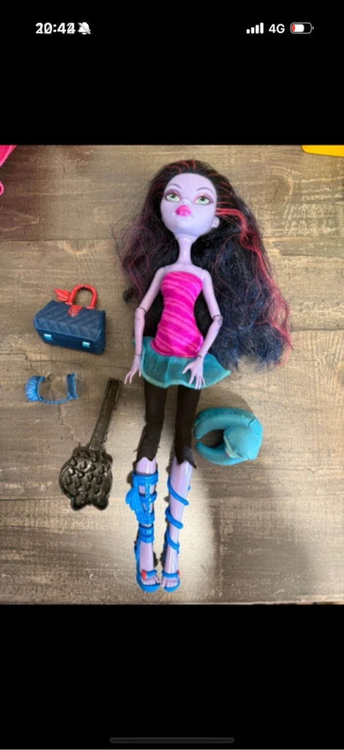 Monster high jane boolittle