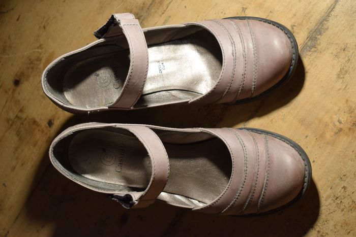 babies à brides T37 talon compensé