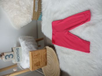 Jolie legging rose tissaia bébé fille 3 mois