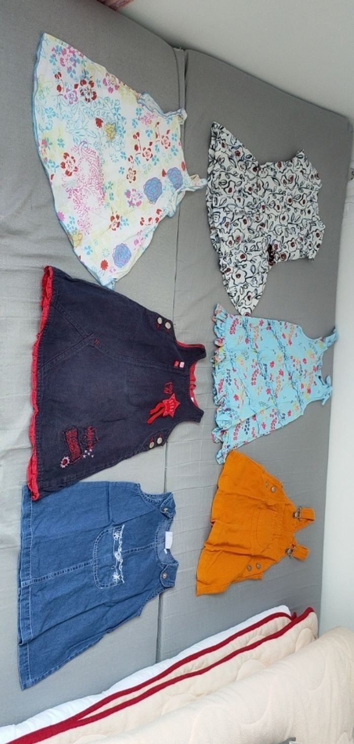 Lot 10 robes fille 18 mois